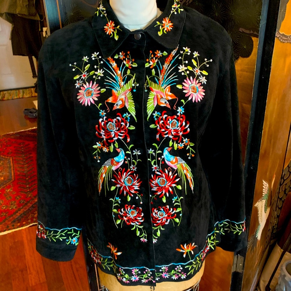 💥STUNNING ✨embroidered boho suede jacket💋✨!!